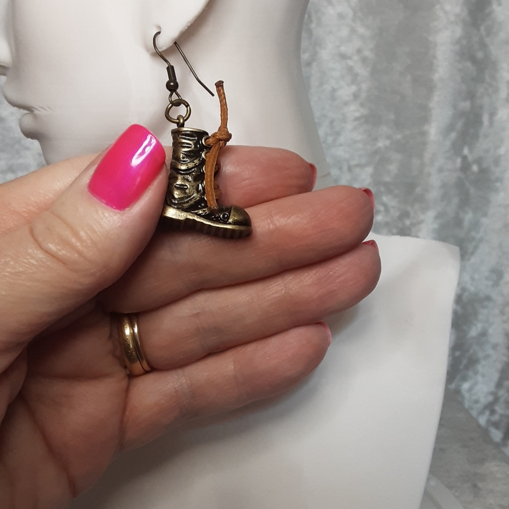 Handmade Combat Hiking Boots Earrings Bronze - Picture 4 of 8